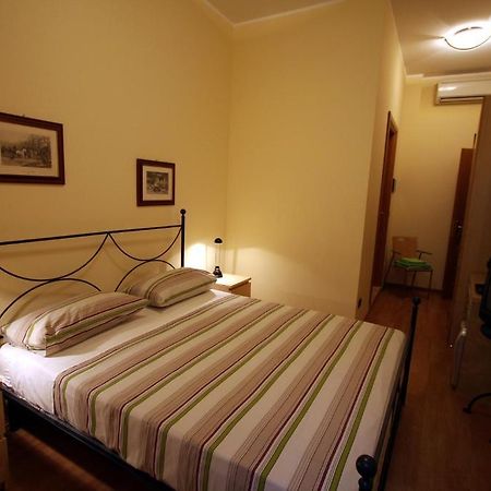 Bed And Breakfast Centrostorico 사르니코 외부 사진