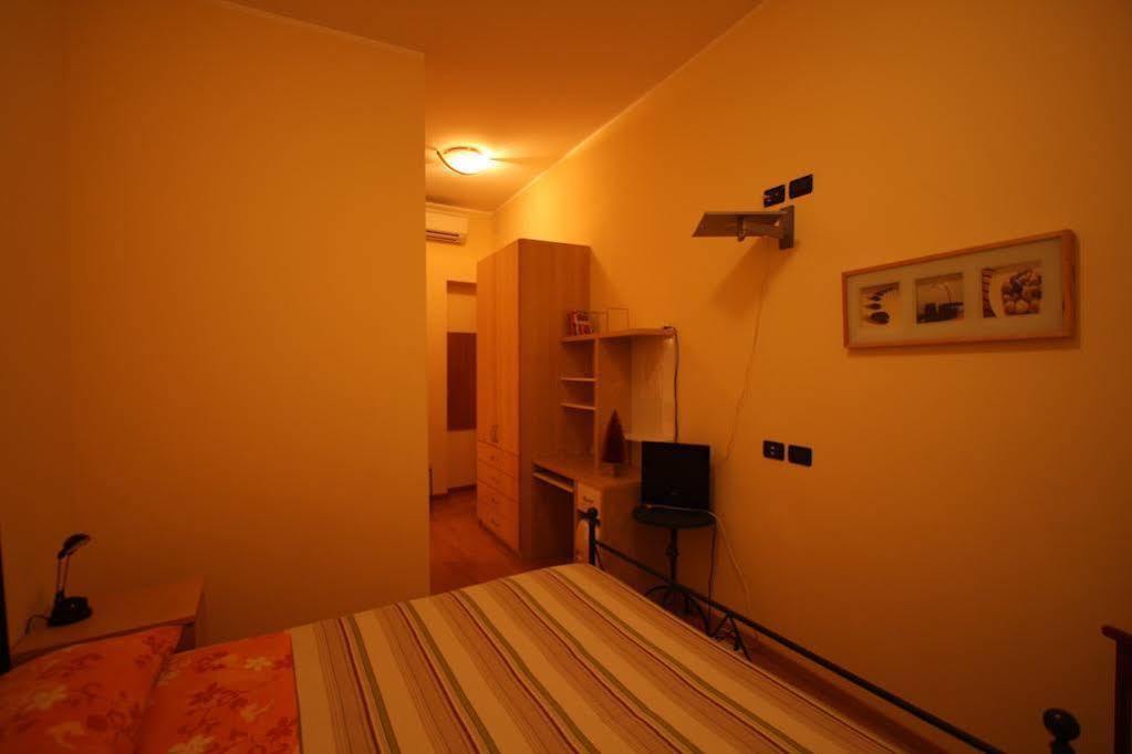 Bed And Breakfast Centrostorico 사르니코 외부 사진
